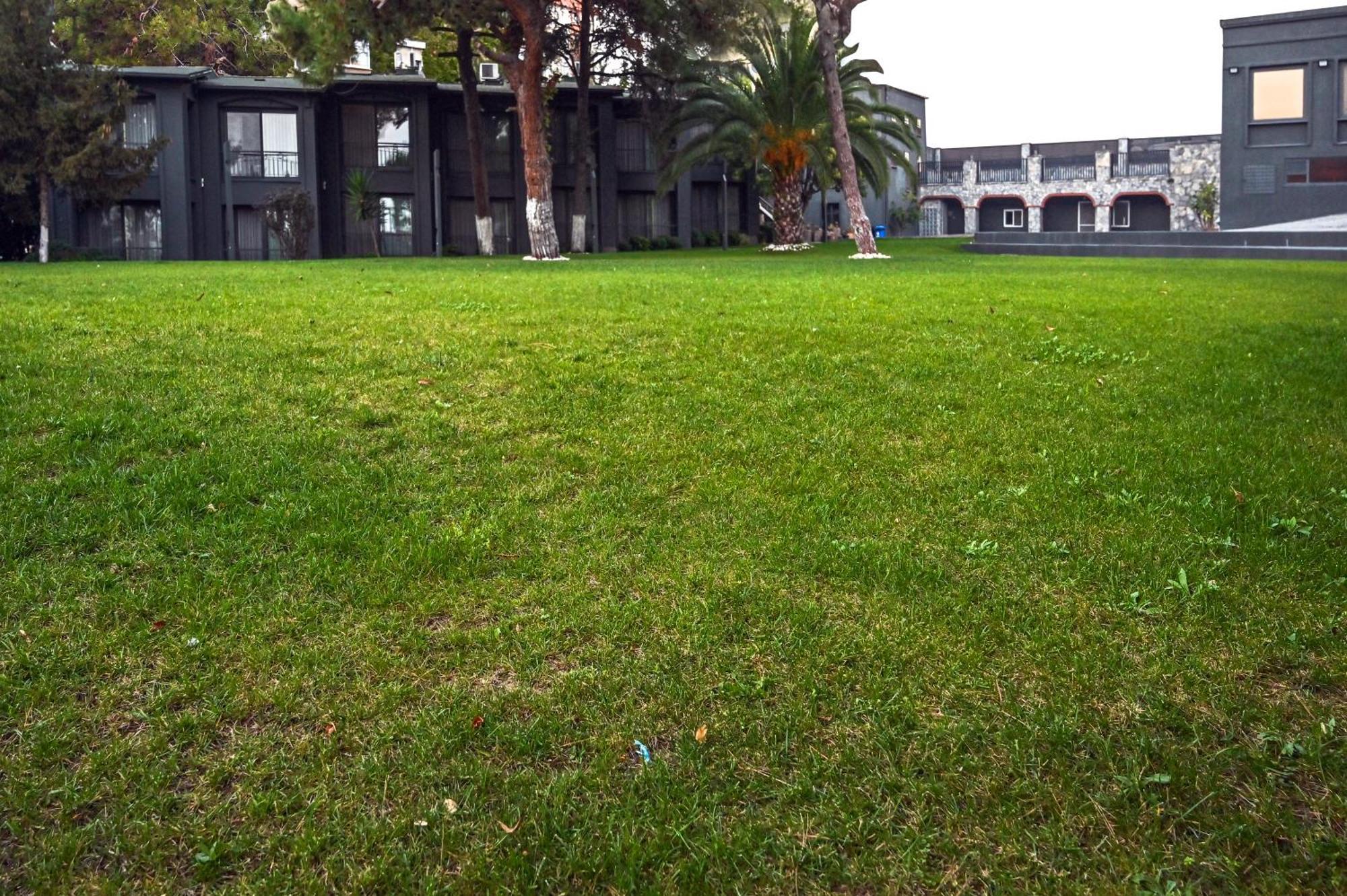 Denizati Plus Hotel Istanboel Buitenkant foto